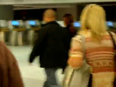 Demi Lovato arriving in Detroit - Tuesday_ November 15th_ 2011 3095 - Demilush - Arriving in Detroit Tuesday November 15th 2011 Part oo7