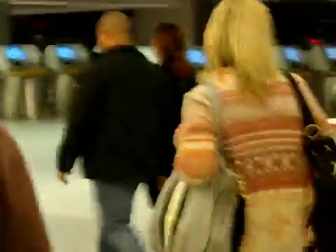 Demi Lovato arriving in Detroit - Tuesday_ November 15th_ 2011 3109 - Demilush - Arriving in Detroit Tuesday November 15th 2011 Part oo7