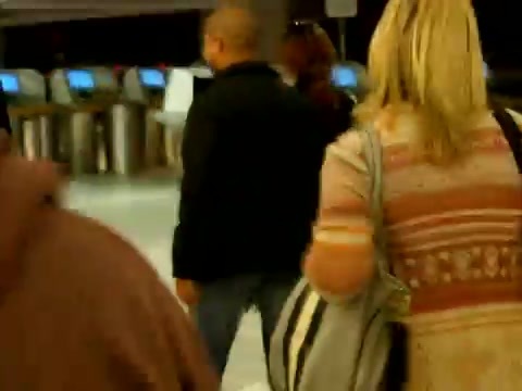Demi Lovato arriving in Detroit - Tuesday_ November 15th_ 2011 2963