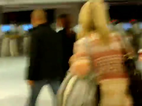 Demi Lovato arriving in Detroit - Tuesday_ November 15th_ 2011 3180