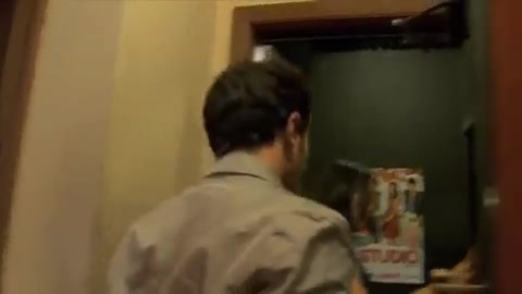 Demi Lovato & Jonas Brothers - Behind The Scenes (2010 Walmart Soundcheck).mp4 0342