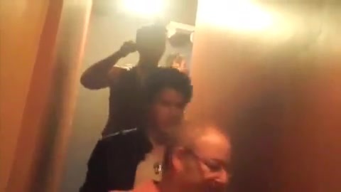 Demi Lovato & Jonas Brothers - Behind The Scenes (2010 Walmart Soundcheck).mp4 0954 Demi Lovato & Jonas Brothers - Behind The Scenes (2010 Walmart Soundcheck).mp4 0954