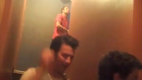 Demi Lovato & Jonas Brothers - Behind The Scenes (2010 Walmart Soundcheck).mp4 1174