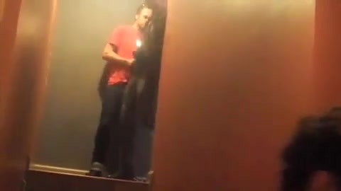 Demi Lovato & Jonas Brothers - Behind The Scenes (2010 Walmart Soundcheck).mp4 1279