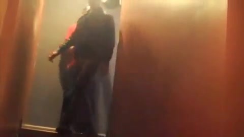 Demi Lovato & Jonas Brothers - Behind The Scenes (2010 Walmart Soundcheck).mp4 1326