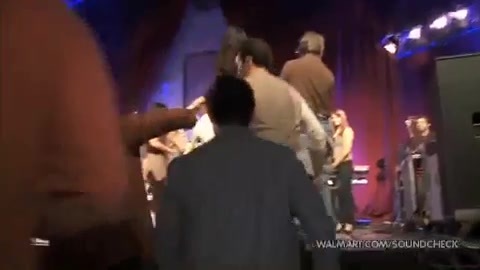 Demi Lovato & Jonas Brothers - Behind The Scenes (2010 Walmart Soundcheck).mp4 2102 - Demilush And Jonas Brothers - Behind The Scenes 2010 Walmart Soundchek Part oo5