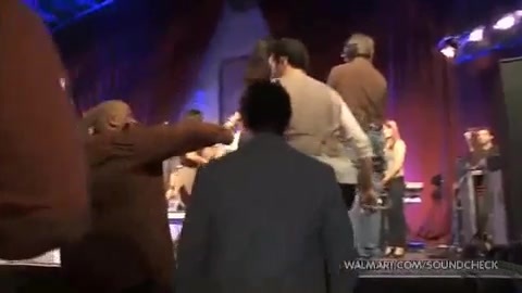 Demi Lovato & Jonas Brothers - Behind The Scenes (2010 Walmart Soundcheck).mp4 2126 - Demilush And Jonas Brothers - Behind The Scenes 2010 Walmart Soundchek Part oo5