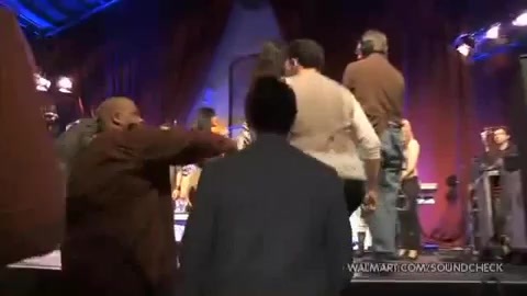 Demi Lovato & Jonas Brothers - Behind The Scenes (2010 Walmart Soundcheck).mp4 2142 - Demilush And Jonas Brothers - Behind The Scenes 2010 Walmart Soundchek Part oo5