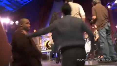 Demi Lovato & Jonas Brothers - Behind The Scenes (2010 Walmart Soundcheck).mp4 2251 - Demilush And Jonas Brothers - Behind The Scenes 2010 Walmart Soundchek Part oo5