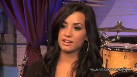 Demi Lovato & Jonas Brothers - Behind The Scenes (2010 Walmart Soundcheck).mp4 2785 - Demilush And Jonas Brothers - Behind The Scenes 2010 Walmart Soundchek Part oo6