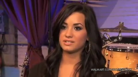 Demi Lovato & Jonas Brothers - Behind The Scenes (2010 Walmart Soundcheck).mp4 2887 - Demilush And Jonas Brothers - Behind The Scenes 2010 Walmart Soundchek Part oo6