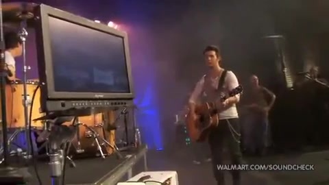 Demi Lovato & Jonas Brothers - Behind The Scenes (2010 Walmart Soundcheck).mp4 4001 - Demilush And Jonas Brothers - Behind The Scenes 2010 Walmart Soundchek Part oo9