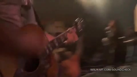 Demi Lovato & Jonas Brothers - Behind The Scenes (2010 Walmart Soundcheck).mp4 4269