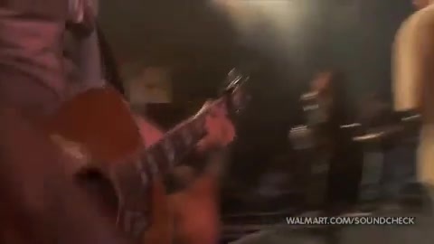 Demi Lovato & Jonas Brothers - Behind The Scenes (2010 Walmart Soundcheck).mp4 4277