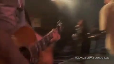 Demi Lovato & Jonas Brothers - Behind The Scenes (2010 Walmart Soundcheck).mp4 4281