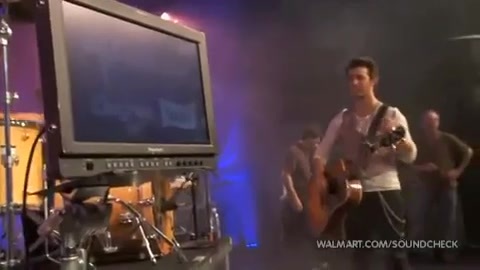 Demi Lovato & Jonas Brothers - Behind The Scenes (2010 Walmart Soundcheck).mp4 3874 - Demilush And Jonas Brothers - Behind The Scenes 2010 Walmart Soundchek Part oo8