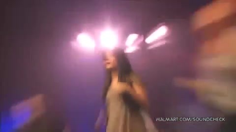 Demi Lovato & Jonas Brothers - Behind The Scenes (2010 Walmart Soundcheck).mp4 4452