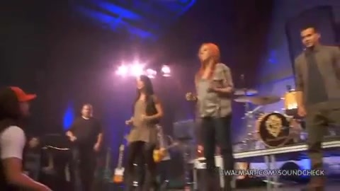 Demi Lovato & Jonas Brothers - Behind The Scenes (2010 Walmart Soundcheck).mp4 4503 - Demilush And Jonas Brothers - Behind The Scenes 2010 Walmart Soundchek Part o10