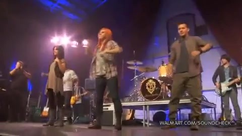 Demi Lovato & Jonas Brothers - Behind The Scenes (2010 Walmart Soundcheck).mp4 4636 - Demilush And Jonas Brothers - Behind The Scenes 2010 Walmart Soundchek Part o10