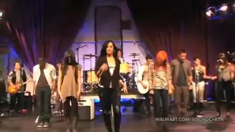 Demi Lovato & Jonas Brothers - Behind The Scenes (2010 Walmart Soundcheck).mp4 4867 - Demilush And Jonas Brothers - Behind The Scenes 2010 Walmart Soundchek Part o10