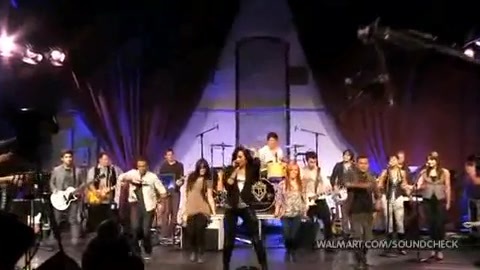 Demi Lovato & Jonas Brothers - Behind The Scenes (2010 Walmart Soundcheck).mp4 5303 - Demilush And Jonas Brothers - Behind The Scenes 2010 Walmart Soundchek Part o11