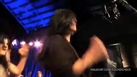 Demi Lovato & Jonas Brothers - Behind The Scenes (2010 Walmart Soundcheck).mp4 5901