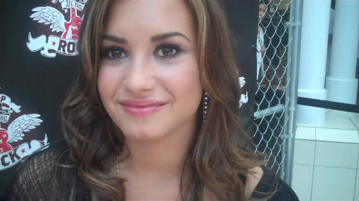 Demi Lovato_ Very Fashionable And  Pretty During An Interview 0090 - Demilush - Very Fashionable And  Pretty During An Interview Part oo1