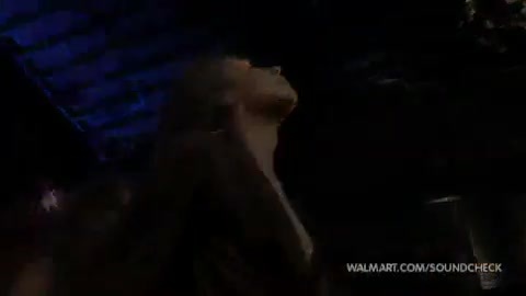 Demi Lovato & Jonas Brothers - Behind The Scenes (2010 Walmart Soundcheck).mp4 5962