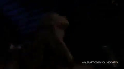 Demi Lovato & Jonas Brothers - Behind The Scenes (2010 Walmart Soundcheck).mp4 5964