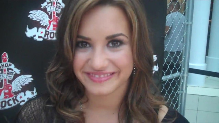 Demi Lovato_ Very Fashionable And  Pretty During An Interview 0206 Demi Lovato_ Very Fashionable And  Pretty During An Interview 0206