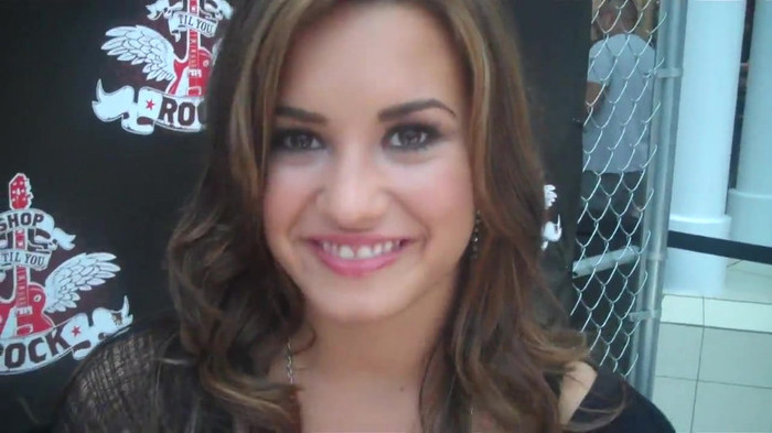 Demi Lovato_ Very Fashionable And  Pretty During An Interview 0209 Demi Lovato_ Very Fashionable And  Pretty During An Interview 0209