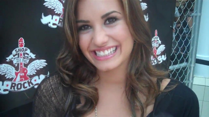 Demi Lovato_ Very Fashionable And  Pretty During An Interview 0290 - Demilush - Very Fashionable And  Pretty During An Interview Part oo1