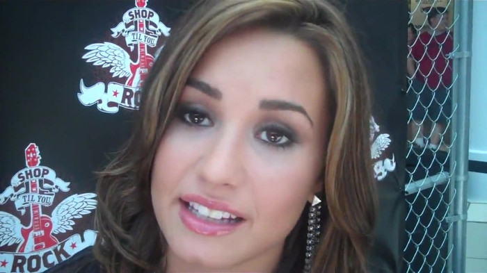 Demi Lovato_ Very Fashionable And  Pretty During An Interview 1221 - Demilush - Very Fashionable And Pretty During An Interview Part oo3