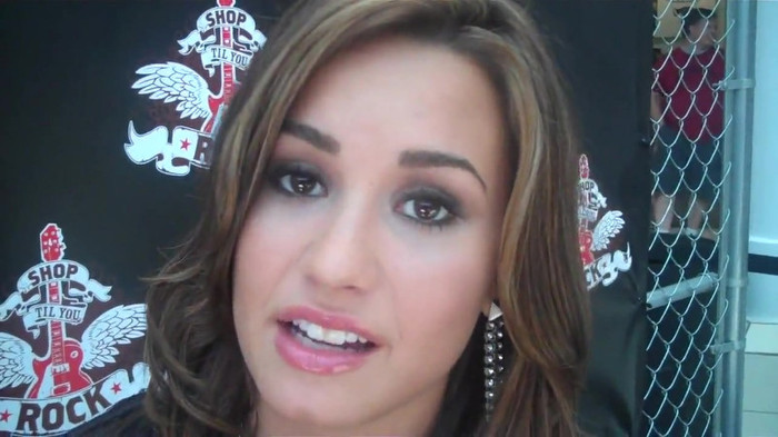 Demi Lovato_ Very Fashionable And  Pretty During An Interview 1233 - Demilush - Very Fashionable And Pretty During An Interview Part oo3
