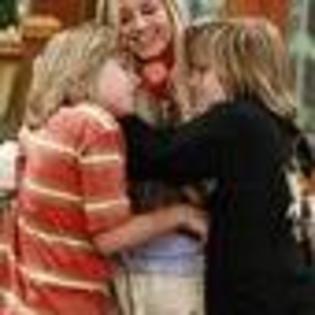 the-suite-life-of-zack-and-cody-561903l-thumbnail_gallery