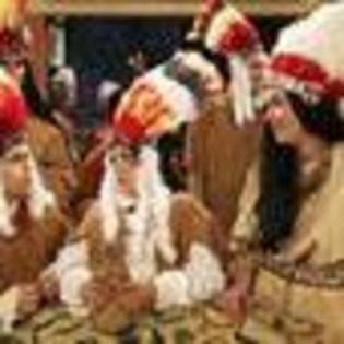 the-suite-life-of-zack-and-cody-615985l-thumbnail_gallery - zak si cody ce viata minunata
