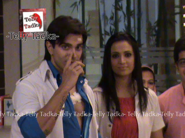 41158_152835714731358_141600485854881_537257_942086_n - D-Shilpa Anand-D