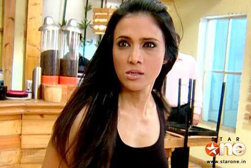 44998_152934551388141_141600485854881_537846_7258667_n - D-Shilpa Anand-D