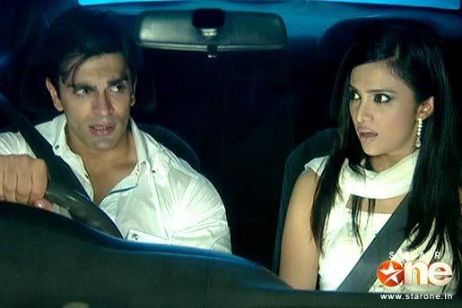 47325_156951450986451_141600485854881_566862_2604944_n - D-Shilpa Anand-D