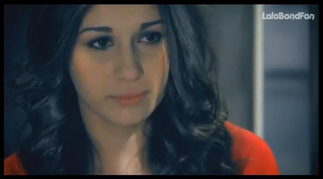 Anca esti bine?:[ - x - Piscotsel Room - x