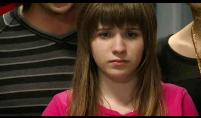 x. [Tipand] Raspuns corect.