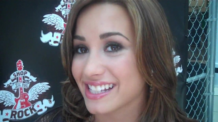 Demi Lovato_ Very Fashionable And  Pretty During An Interview 1405 - Demilush - Very Fashionable And Pretty During An Interview Part oo3