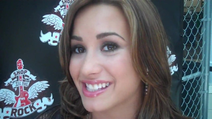 Demi Lovato_ Very Fashionable And  Pretty During An Interview 1411 - Demilush - Very Fashionable And Pretty During An Interview Part oo3