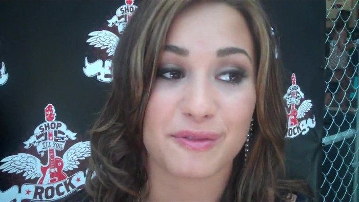 Demi Lovato_ Very Fashionable And  Pretty During An Interview 1611 - Demilush - Very Fashionable And Pretty During An Interview Part oo4