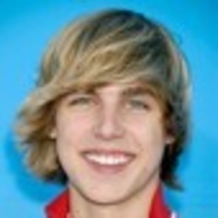 cody-linley-766561l-thumbnail_gallery