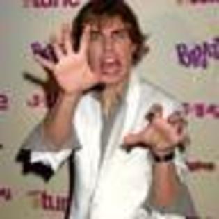 cody-linley-816258l-thumbnail_gallery