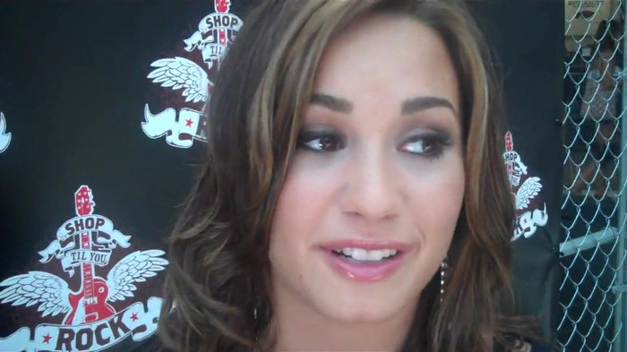 Demi Lovato_ Very Fashionable And  Pretty During An Interview 1623 - Demilush - Very Fashionable And Pretty During An Interview Part oo4