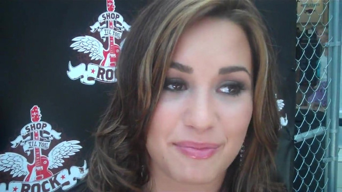 Demi Lovato_ Very Fashionable And  Pretty During An Interview 1707