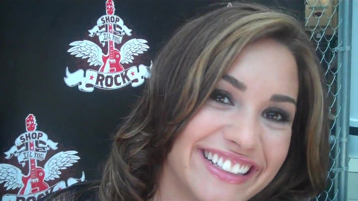 Demi Lovato_ Very Fashionable And  Pretty During An Interview 1756