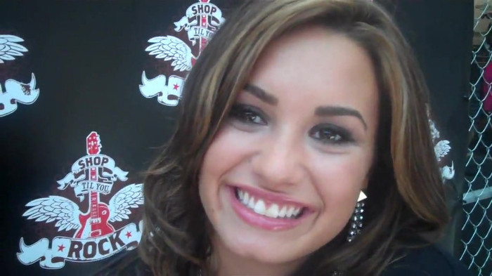Demi Lovato_ Very Fashionable And  Pretty During An Interview 1861